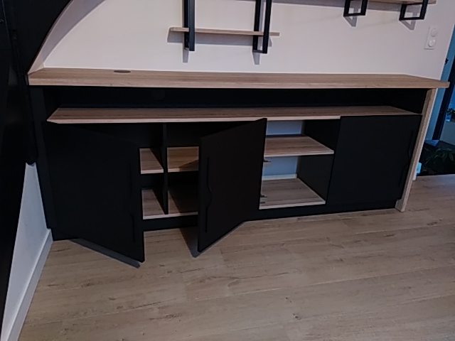 Atm Creation Meubles Sur Mesure A Laval Amenagement D Un Espace Sous Escaliers 5